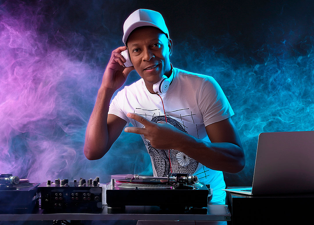 Emeterio - Latino DJ